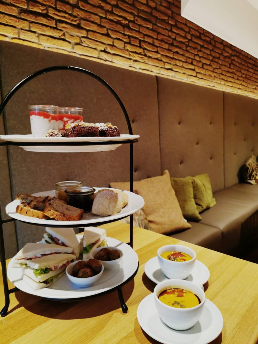 Das besondere Geschenk: Unser Afternoon Tea-Gutschein